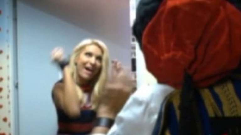 Για πρώτη φορά κάμερα στο καμαρίνι της Μενεγάκη- VIDEO