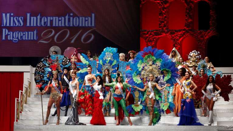 Μια νηπιαγωγός από τις Φιλιππίνες, η νέα Miss International