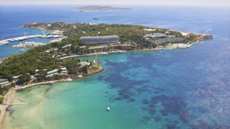 Ολοκληρώθηκε η εξαγορά του Αστέρα Βουλιαγμένης έναντι €444 εκατ.