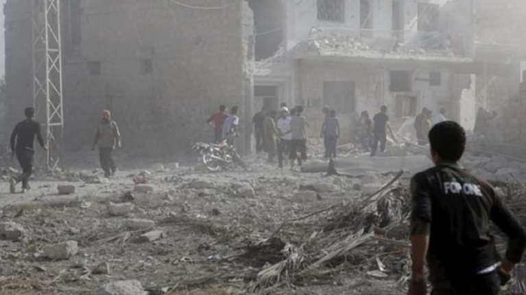 Ψεύτικες οι φωτογραφίες του βομβαρδισμένου σχολείου στη Συρία