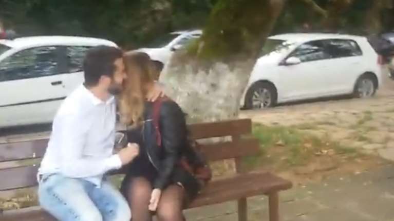 Η ξεχωριστή πρόταση γάμου που συγκίνησε το Facebook