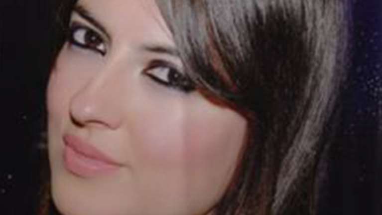 Θρήνος για τον θάνατο της φοιτήτριας, ενώ άπλωνε ρούχα