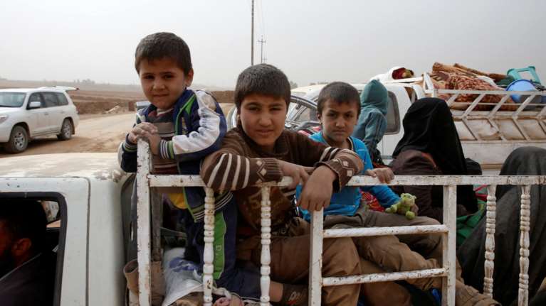 SOS για τα 600.000 παιδιά που είναι παγιδευμένα στη Μοσούλη