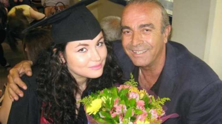 Η συγκινητική φωτο της κόρης του Γιώργου Βασιλείου στο facebook
