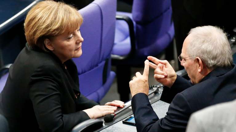 Deutsche Bank: Πιθανό «Merkelexit» θα βάλει σε νέους μπελάδες την Ελλάδα