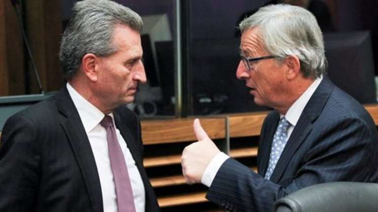 Ο εξάψαλμος Γιούνκερ σε Eτινγκερ για  γκέι &amp; σχιστομάτηδες