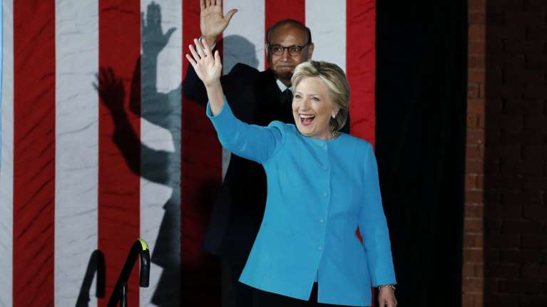 FBI: Δεν θα ασκηθεί δίωξη στην Κλίντον για τα emails