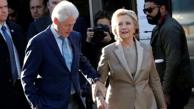 Ψήφισε η Χίλαρι Κλίντον-Δείτε φωτογραφίες και βίντεο