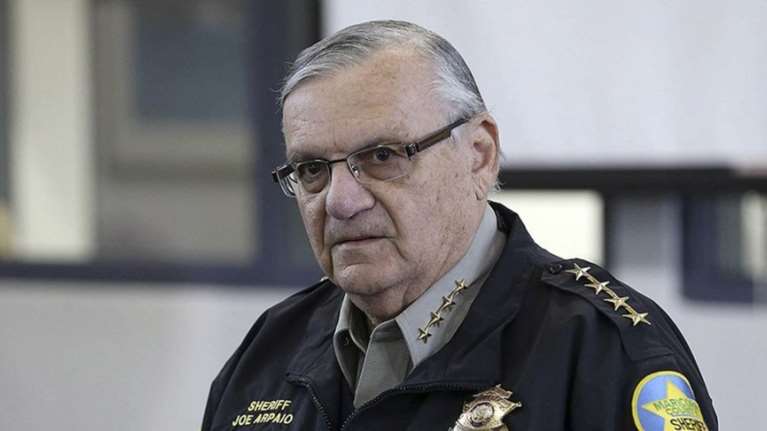 ΗΠΑ: Ήττα στις τοπικές εκλογές για τον ρατσιστή σερίφη