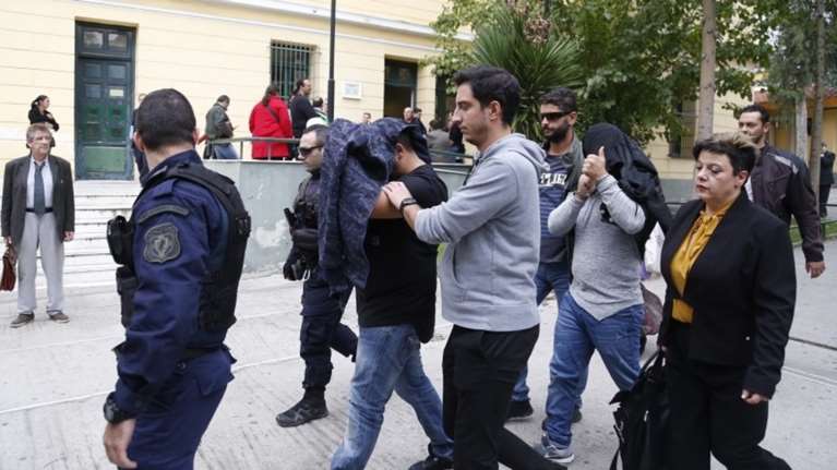 Ο ανώτερος αξιωματικός της ΕΛΑΣ που «βοηθούσε» το κύκλωμα των Ρομά