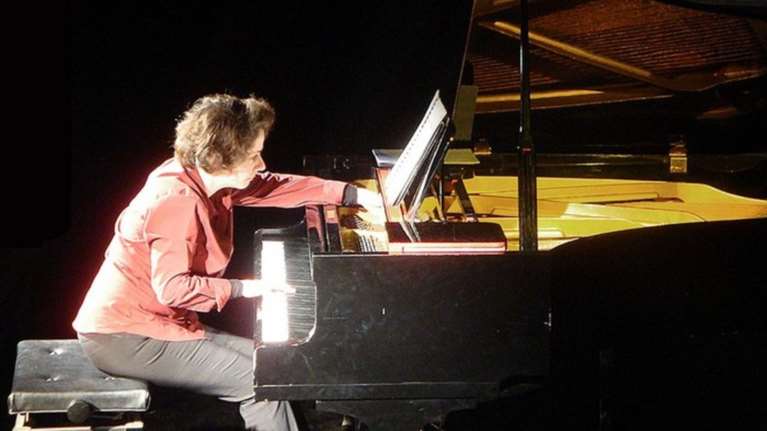 H Kρατική ορχήστρα Αθηνών στο μουσείο Μπενάκη