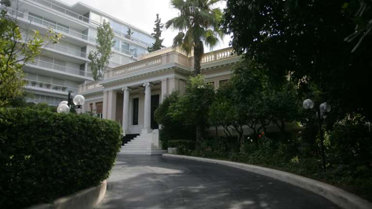 Σκεπτικισμός στο Μαξίμου για τον Τραμπ