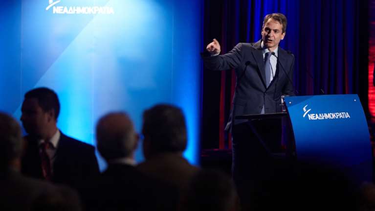 Τι λένε τα γκάλοπ της ΝΔ για ΣΥΡΙΖΑ και εκλογές