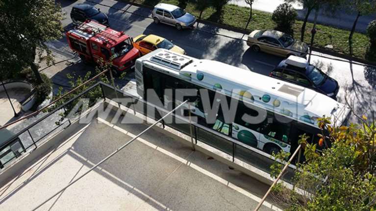 Λεωφορείο... ο τρόμος στη Μεσογείων, ξέσπασε φωτιά εν κινήσει
