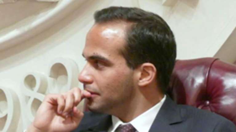 Η μυστική επίσκεψη του ελληνοαμερικανού συμβούλου του Τραμπ στην Αθήνα