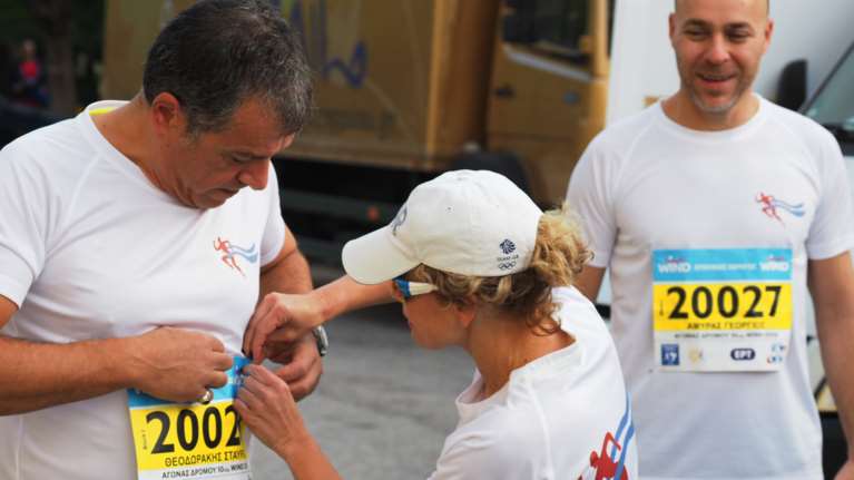 Ο Σταύρος Θεοδωράκης στον 34ο Μαραθώνιο της Αθήνας