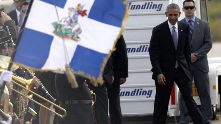 Η γκάφα στην υποδοχή Ομπάμα: Εστρωσαν λάθος το κόκκινο χαλί