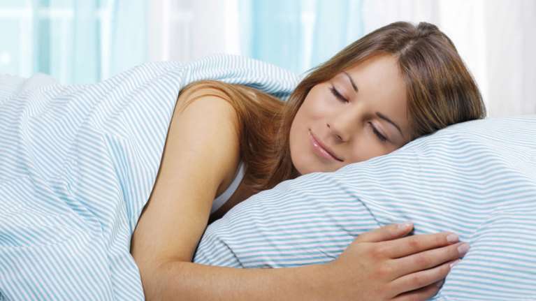 Αυξήστε τον μισθό σας με μια ώρα ύπνο περισσότερο την εβδομάδα