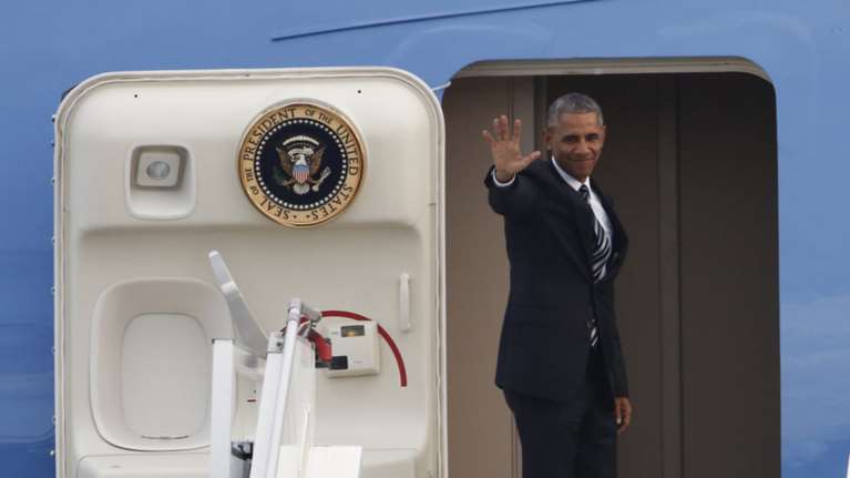 Διπλό «μήνυμα» Ομπάμα στην Ελλάδα για χρέος και μεταρρυθμίσεις