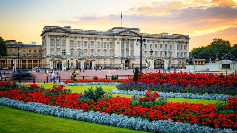 «Λίφτινγκ» 431 εκ. στο Μπάκιγχαμ θα πληρώσουν οι Αγγλοι - οργή στο twitter