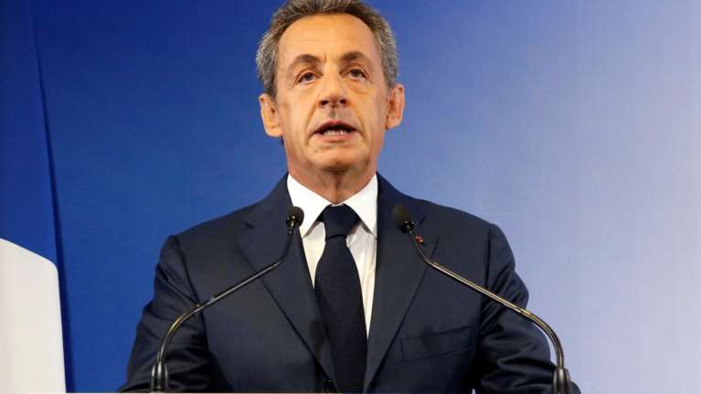 Αποχωρεί από την πολιτική ζωή ο Νικολά Σαρκοζί