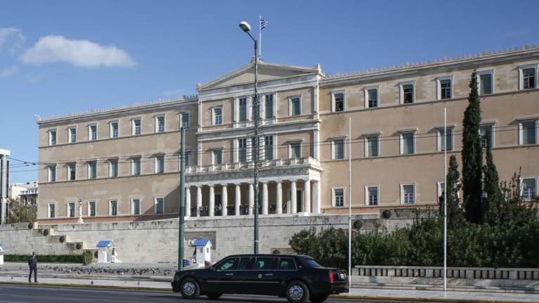 Σενάρια πρόωρων εκλογών: Ολοι τα αποκηρύσσουν,όλοι τα συζητούν