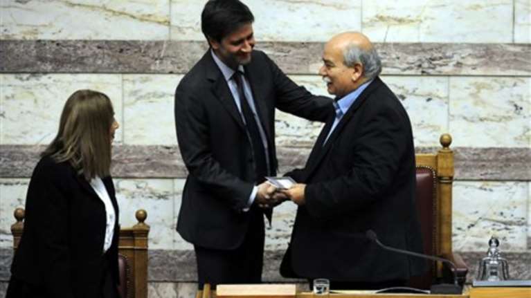 «Καταιγίδα» έμμεσων φόρων 1,3 δισ στον προϋπολογισμό του 2017