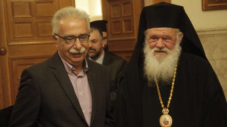 Σε καλό κλίμα η πρώτη συνάντηση Ιερώνυμου - Γαβρόγλου