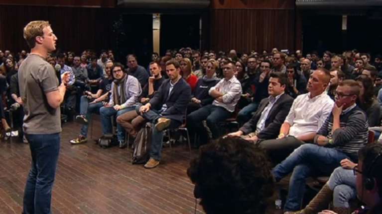 Το Facebook παίρνει 500 νέους εργαζόμενους στη Μεγάλη Βρετανία