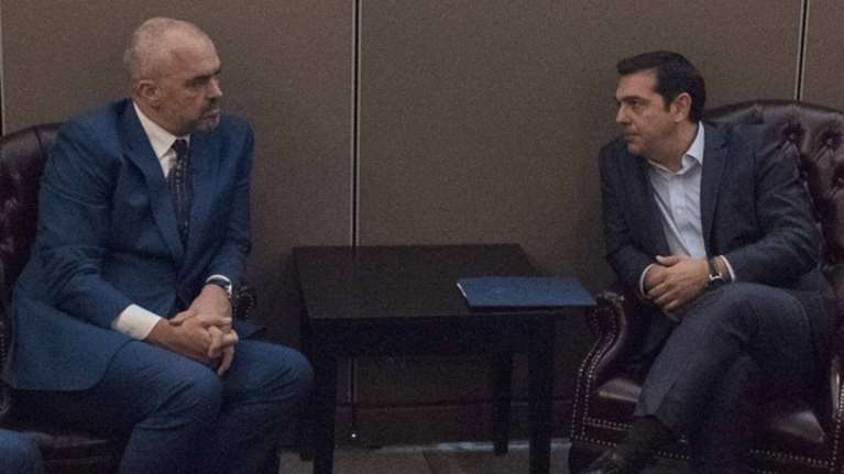 Τηλεφωνική επικοινωνία Τσίπρα με τον αλβανό πρωθυπουργό Ε.Ράμα