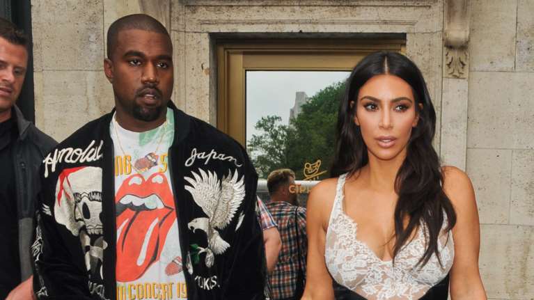 Στο πλευρό του συζύγου της η Κιμ Καρντάσιαν μετά το ψυχωτικό επεισόδιο