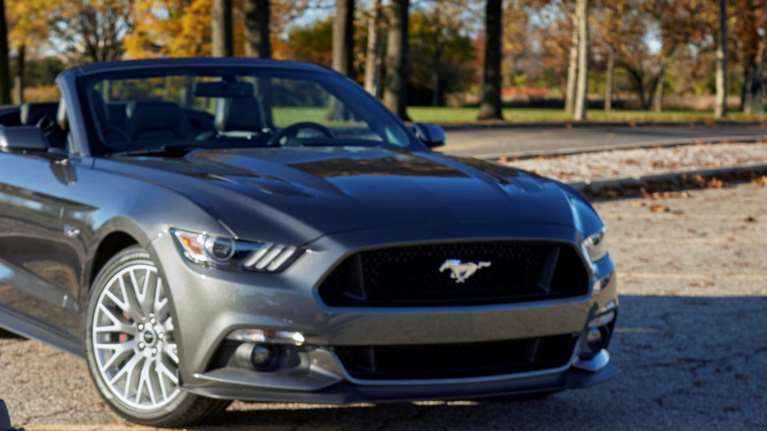 Υπάρχει Mustang με 359,99 δολάρια; Ναι! Και είναι ετοιμοπαράδοτη