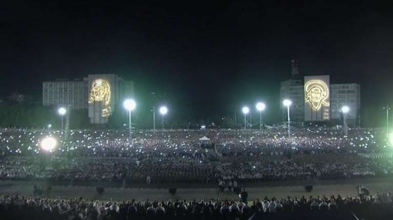 Παρακολουθήστε απευθείας την τελετή μνήμης για τον Κάστρο