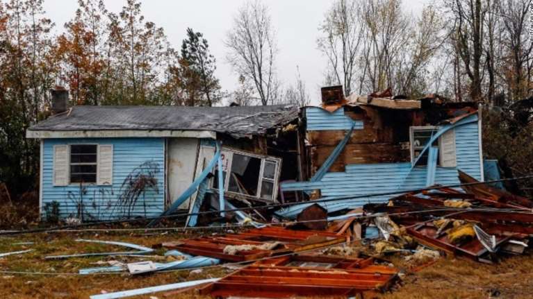 Τουλάχιστον πέντε νεκροί από τις θύελλες σε πολιτείες των ΗΠΑ