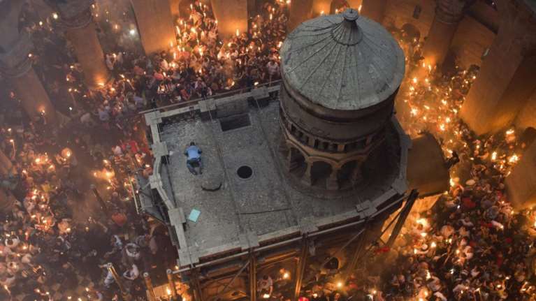 Τι είδαν οι επιστήμονες όταν άνοιξαν τον Πανάγιο Τάφο - νέες αποκαλύψεις