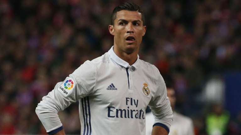 Ο Ρονάλντο «κρέμασε στα μανταλάκια» τη φορολογική του δήλωση