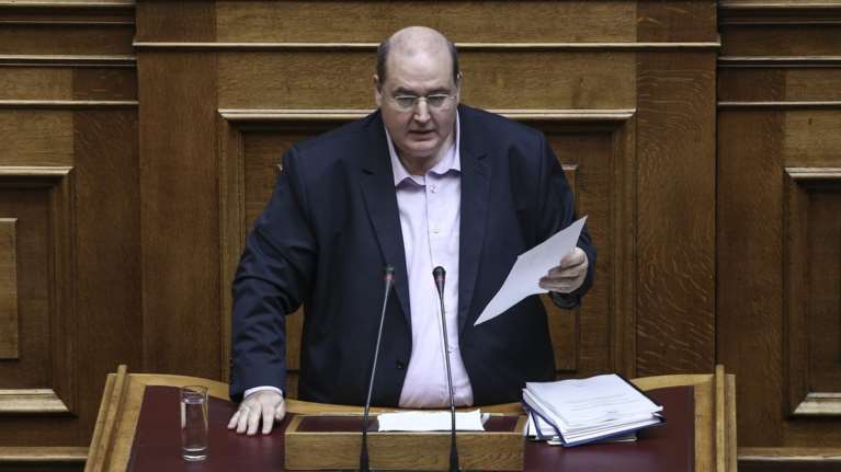 Βολές Φίλη κατά Τσίπρα για Εκκλησία και Καστελλόριζο