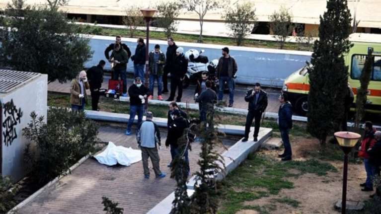 Αναζητούν πιθανές σχέσεις του 38χρονου αυτόχειρα με την τρομοκρατία