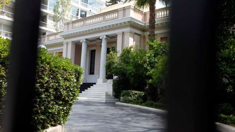 Non paper του Μαξίμου &quot;ξορκίζει&quot; πάλι τις πρόωρες εκλογές