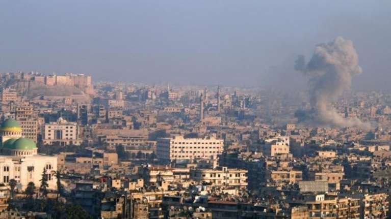 Αρχίζει τα ξημερώματα η εκκένωση του Χαλεπίου από τους αντάρτες