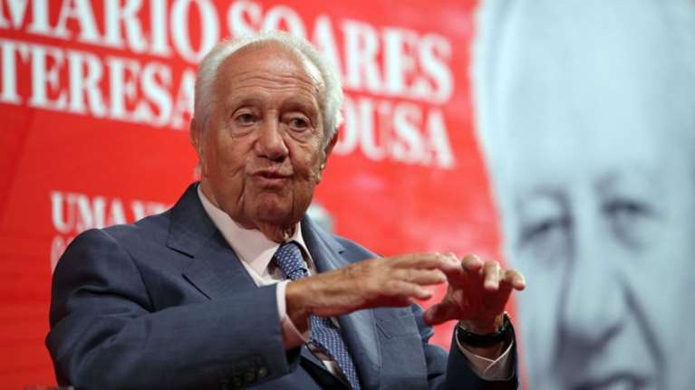 Πορτογαλία: Σε κρίσιμη κατάσταση ο πρώην πρόεδρος Μάριο Σοάρες