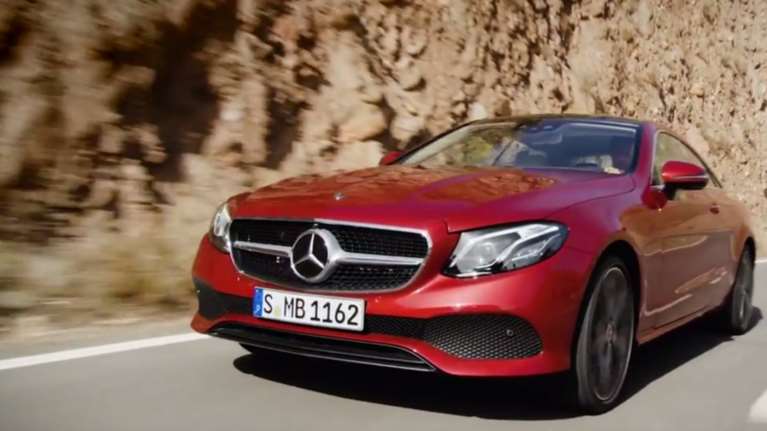 Αυτή είναι η Mercedes E Class Coupe: Το νέο αστέρι αποκαλύπτεται
