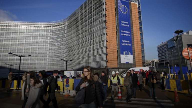 ΜΝΙ: Ζήσε ...Μάρτη μου για την  αξιολόγηση - πολιτικό αδιέξοδο