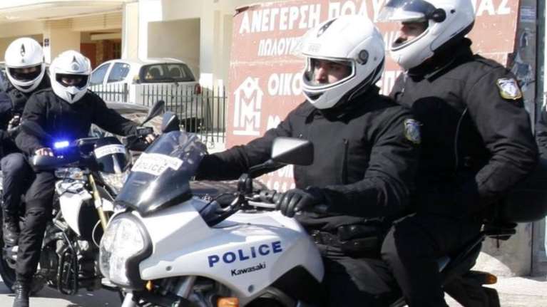 Ένοπλη ληστεία σε μεγάλη εταιρία στην Κηφισιά- Δύο τραυματίες