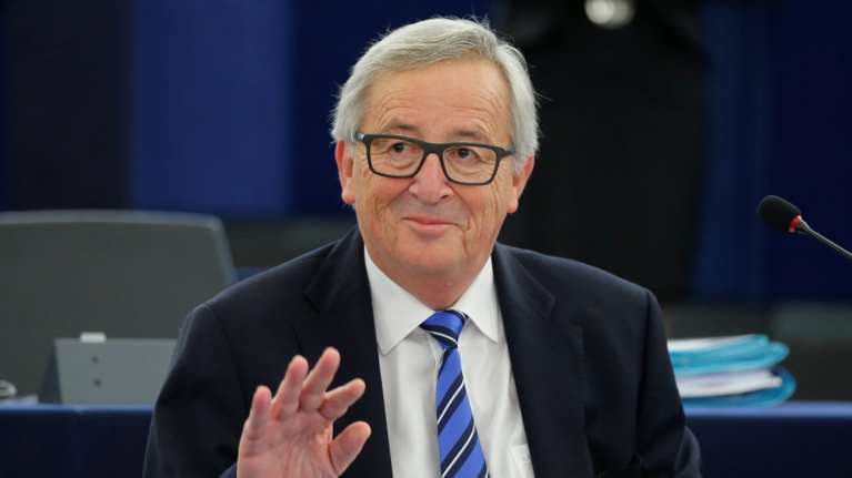 Ο Γιούνκερ αισιοδοξεί για λύση στα προβλήματα των Ιταλικών τραπεζών