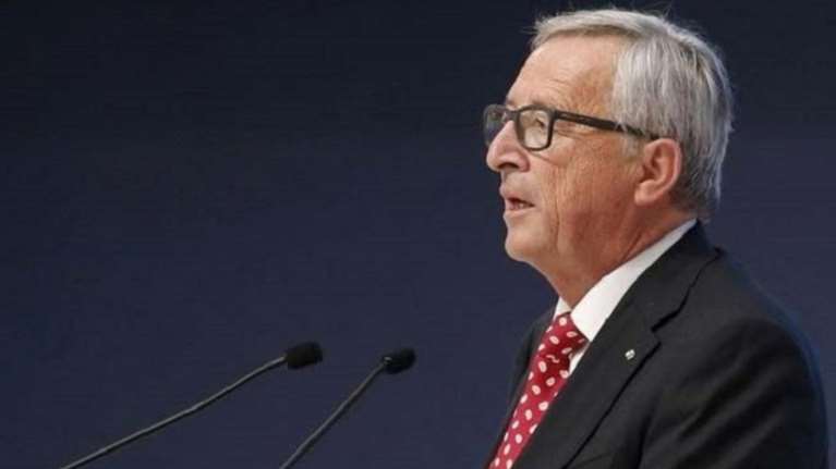 Γιούνκερ: Η προσφυγική κρίση δεν έχει τεθεί υπό έλεγχο