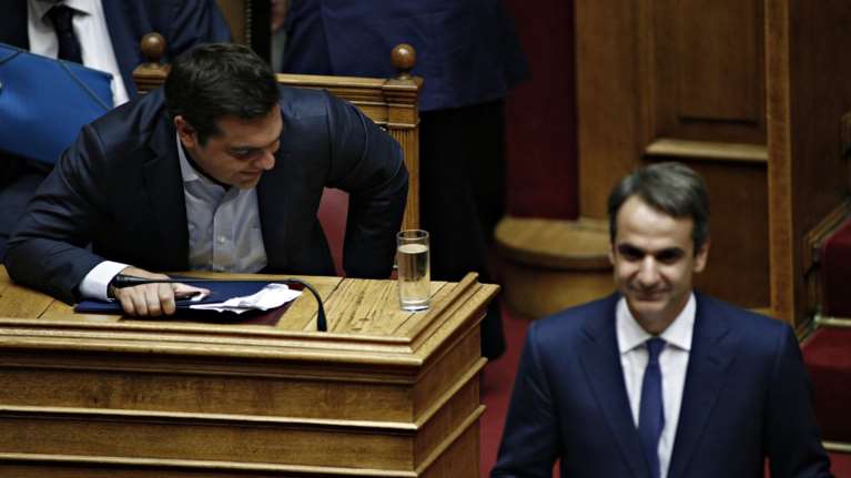 WSJ: Εκλογές θα φέρουν το τέλος της κυβέρνησης της Αριστεράς