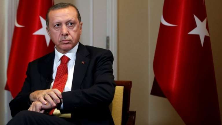 Ερντογάν: Εχουμε σχέδιο Β&#39; αν η Ε.Ε. δεν καταργήσει τη βίζα