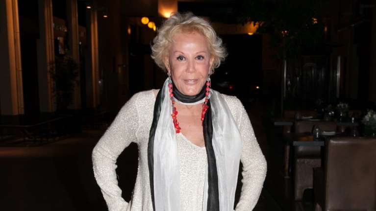 Ζωή Λάσκαρη: Η Αλίκη λάτρευε τον Παπαμιχαήλ κι ας την πόνεσε τόσο πολύ