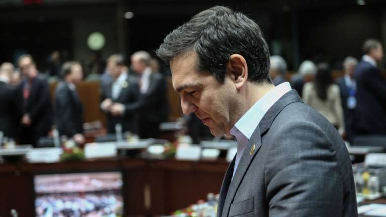 Stratfor: Επικίνδυνο παιχνίδι με τις εκλογές παίζει ο Τσίπρας